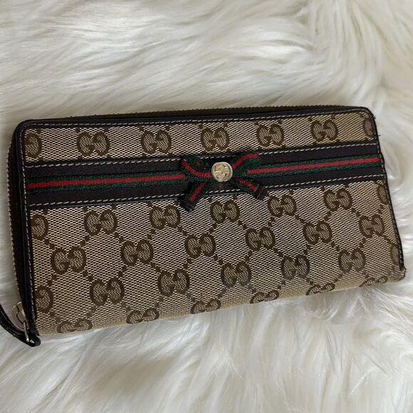 💯Authentic Gucci Zipped Long Wallet with Cherryline 🍀 - Picture 13 of 15